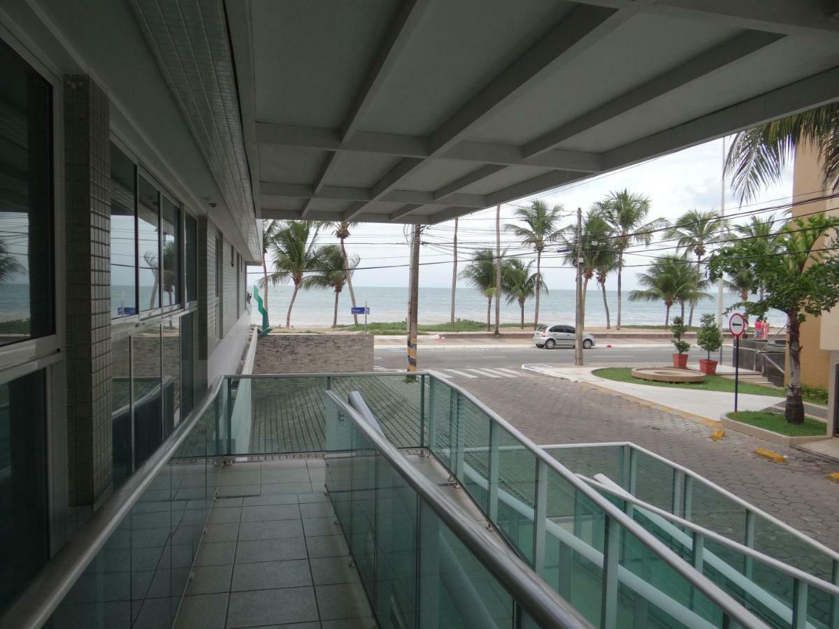 FLAT A BEIRA MAR DE JOÃO PESSOA com AR João Pessoa Exterior foto